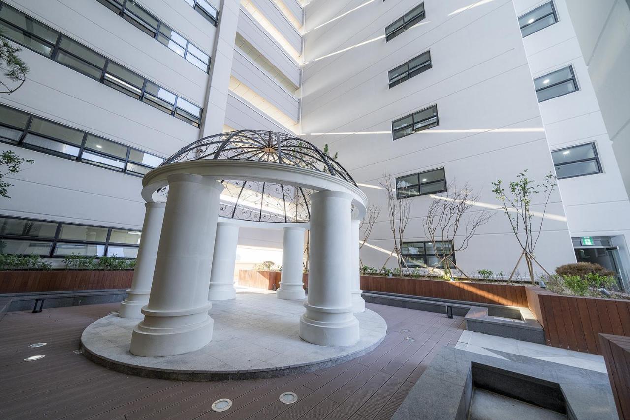 Gangneung Chonpines Ocean Suites Hotel Zewnętrze zdjęcie