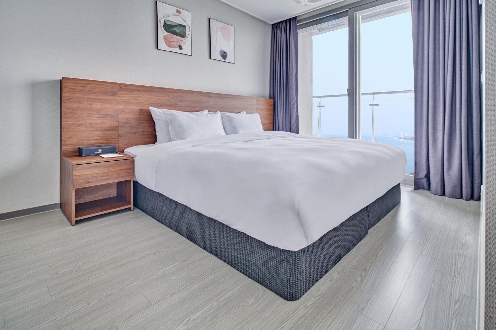 Gangneung Chonpines Ocean Suites Hotel Zewnętrze zdjęcie