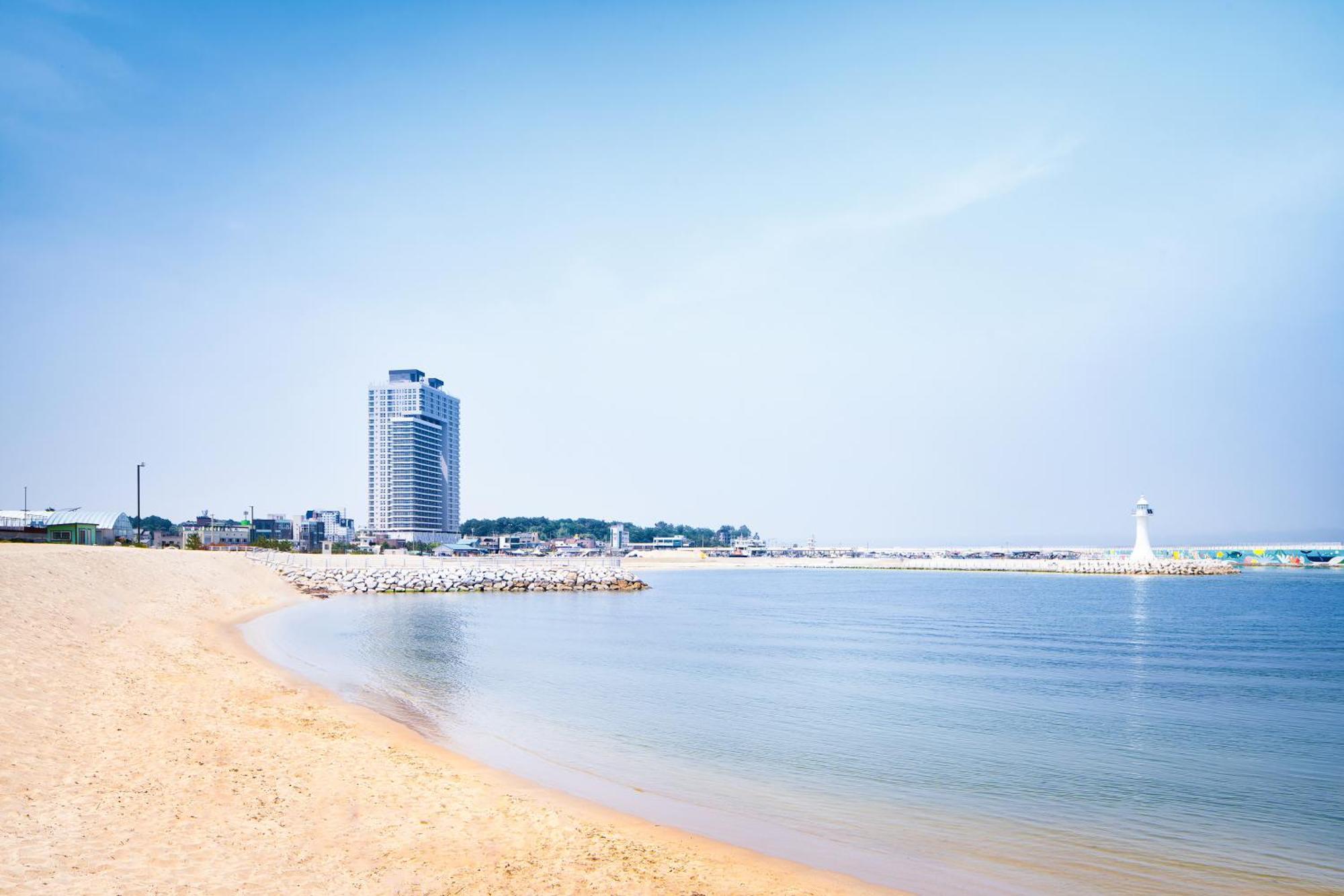 Gangneung Chonpines Ocean Suites Hotel Zewnętrze zdjęcie