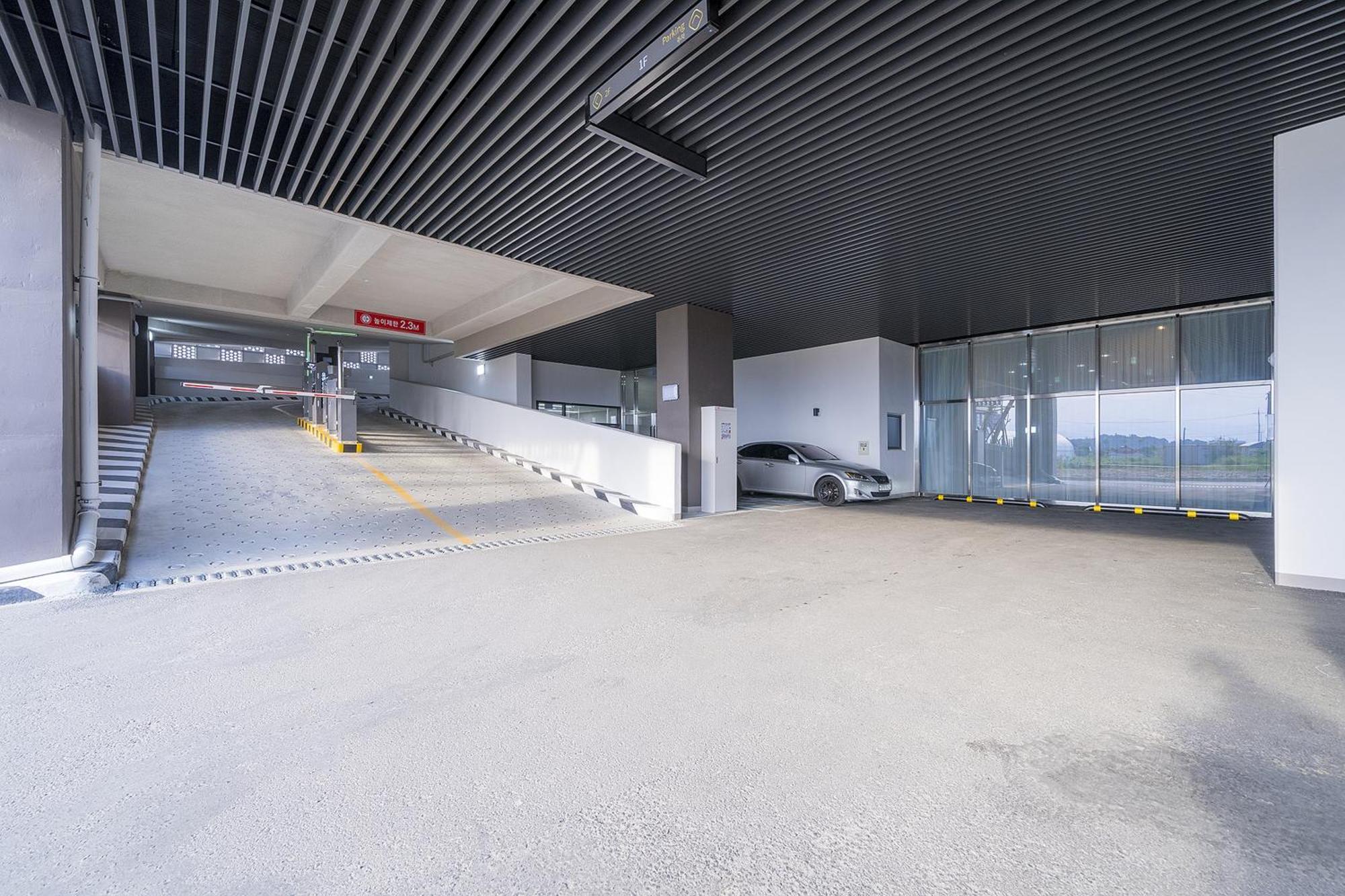 Gangneung Chonpines Ocean Suites Hotel Zewnętrze zdjęcie