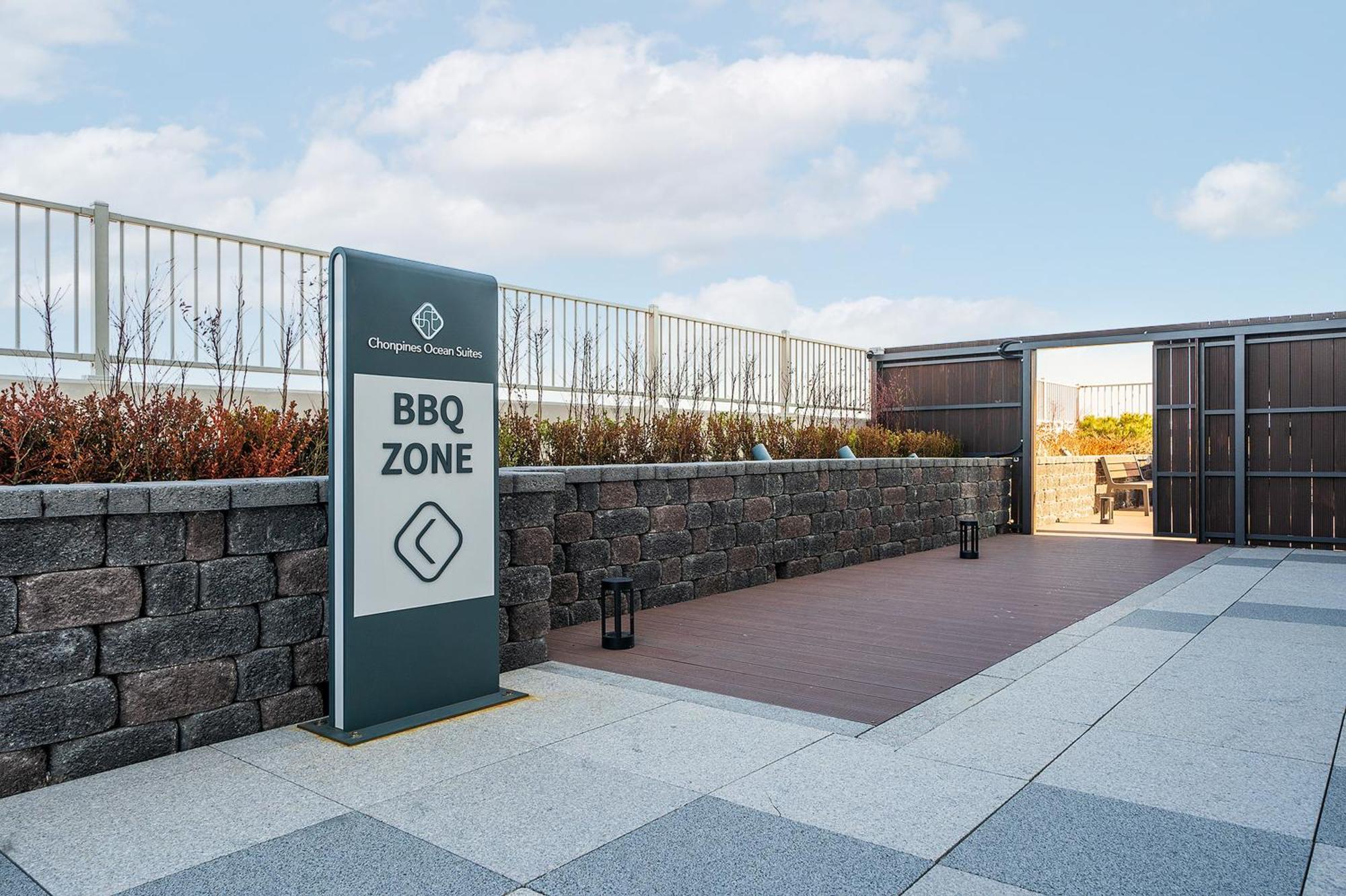 Gangneung Chonpines Ocean Suites Hotel Zewnętrze zdjęcie